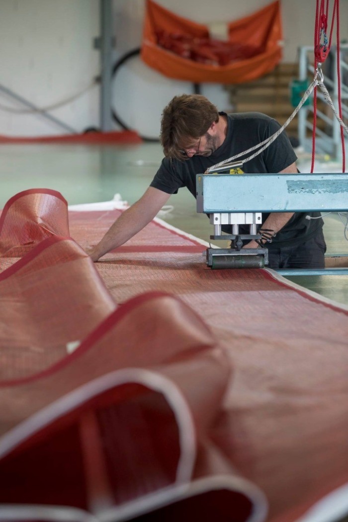 Fabrication de la voile d’Initiatives Coeur par All Purpose La Trinité Carnac ©