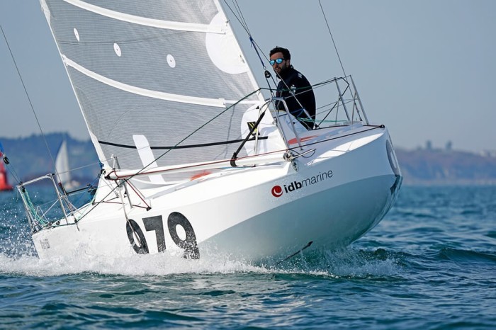 Hugo Dhalenne 979 YC Saint Lunaire ©Pierrick Contin