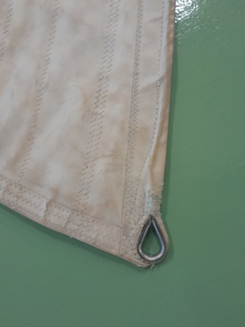 Voile type Génois sur Mousquetons, réf S24204 M1