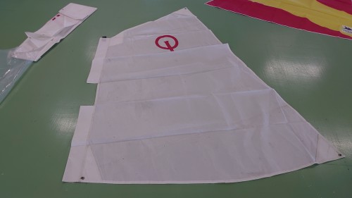 S26110 Voile d'Optimist M1